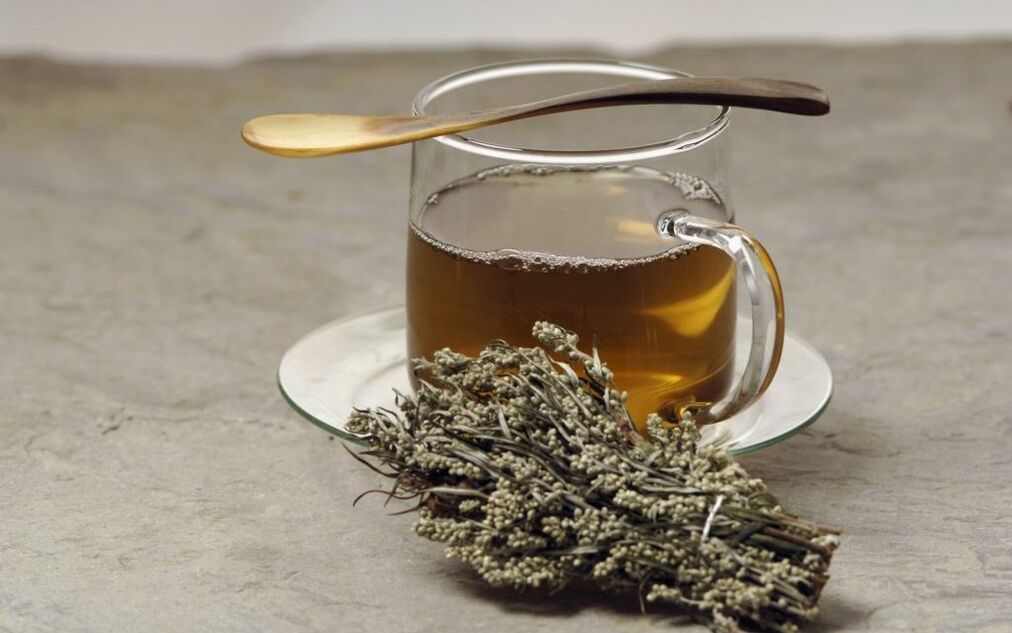 Infuzie de pelin împotriva paraziților din organism